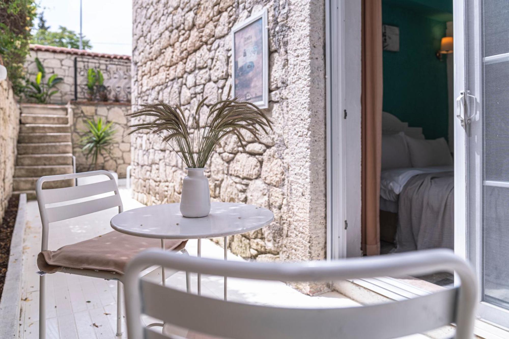 Sandal Alacati - Adult Only Rum bild